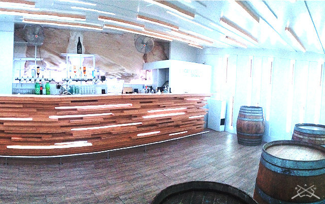 b52-full-bar.jpg